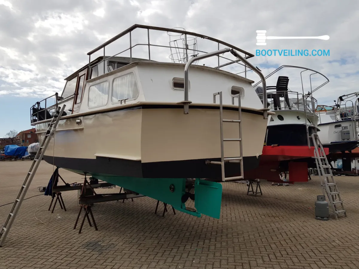 Steel Motorboat De Boer Old Dutch 33