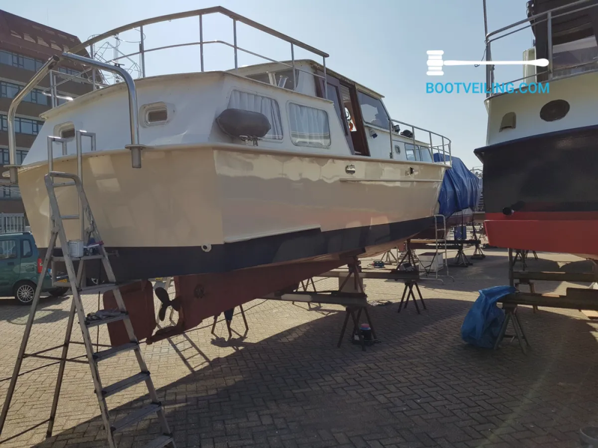 Steel Motorboat De Boer Old Dutch 33