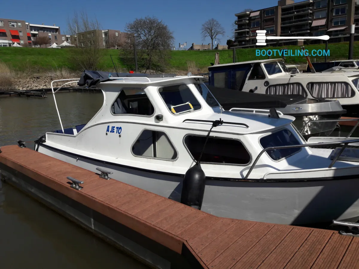 Steel Motorboat Beja 650