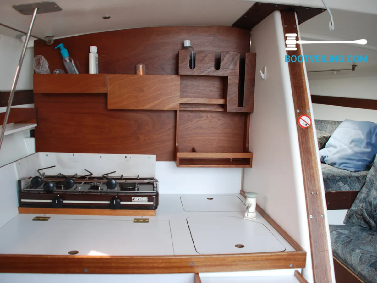 Polyester Sailboat Etap 22