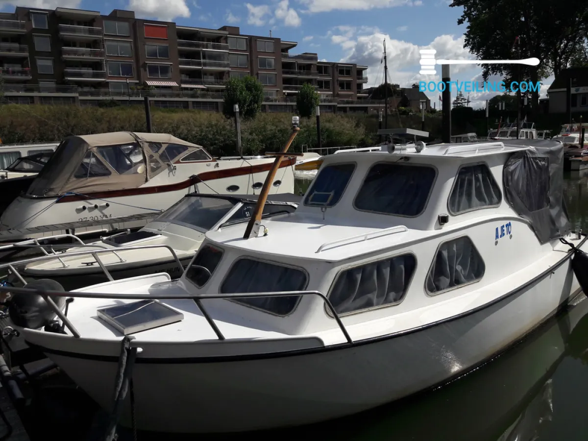 Steel Motorboat Beja 650