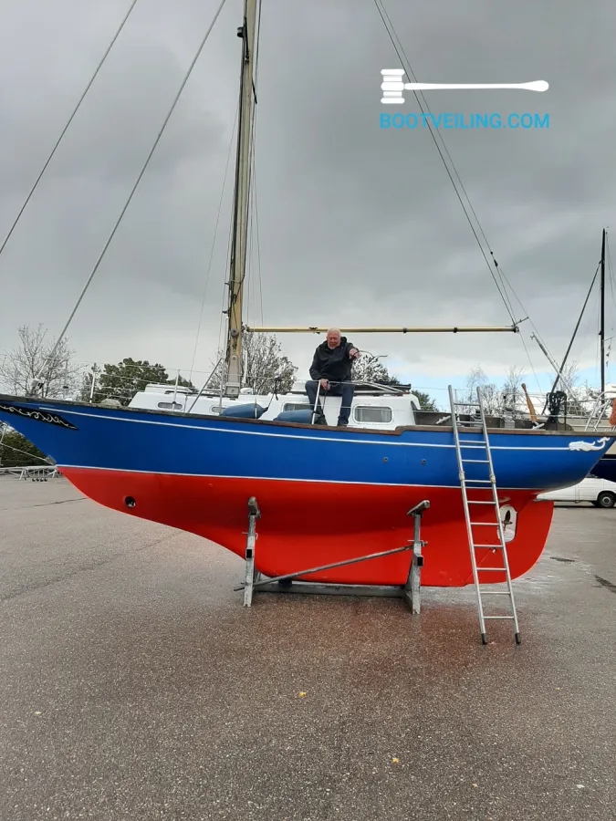 Polyester Sailboat Nantucket CLIPPER