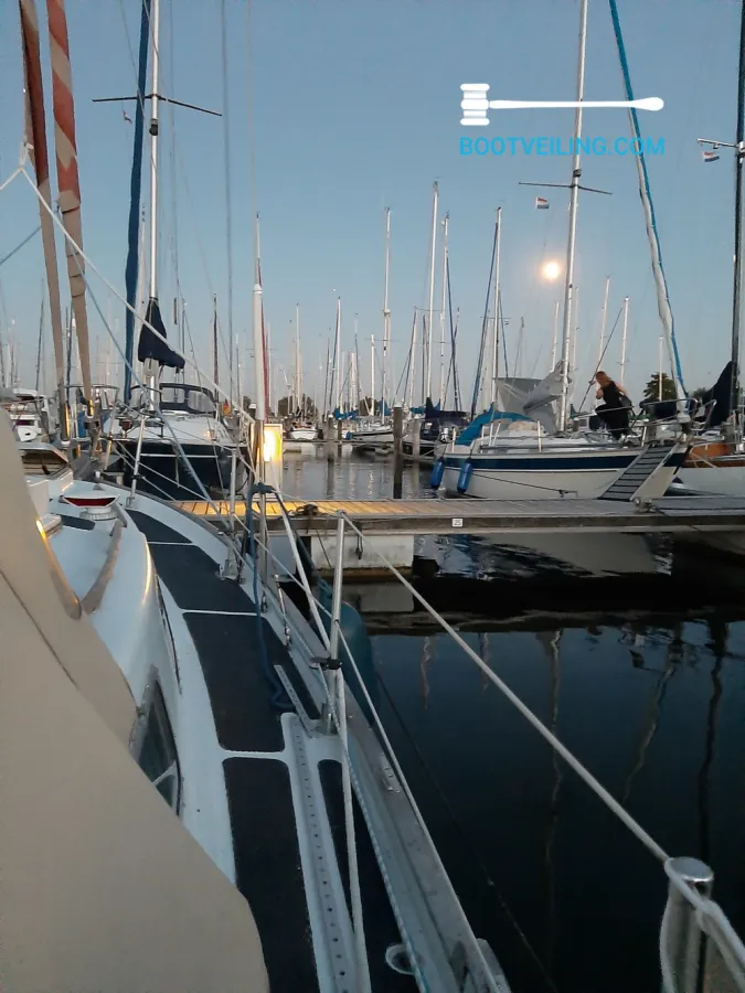 Polyester Sailboat Nantucket CLIPPER