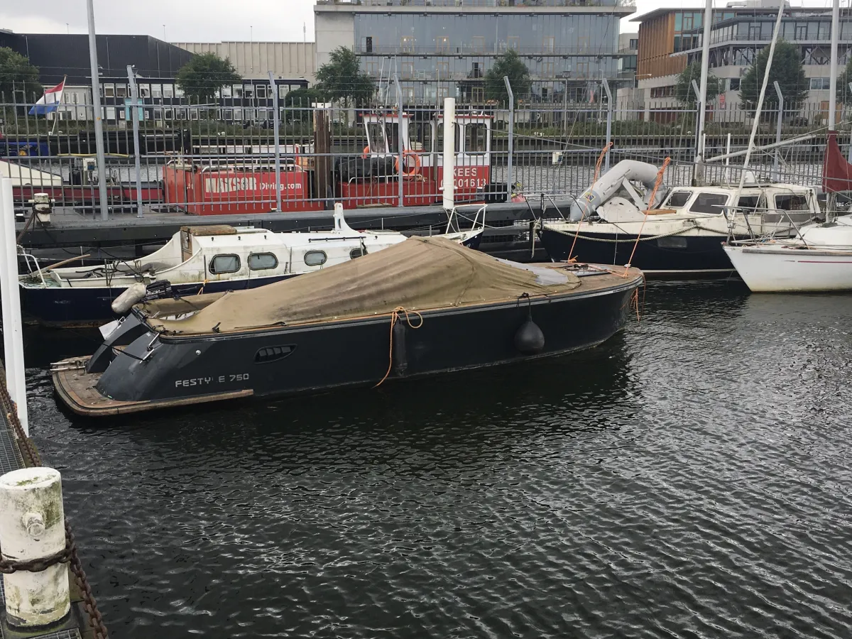 Polyester Budgetboat Lifestyle 750