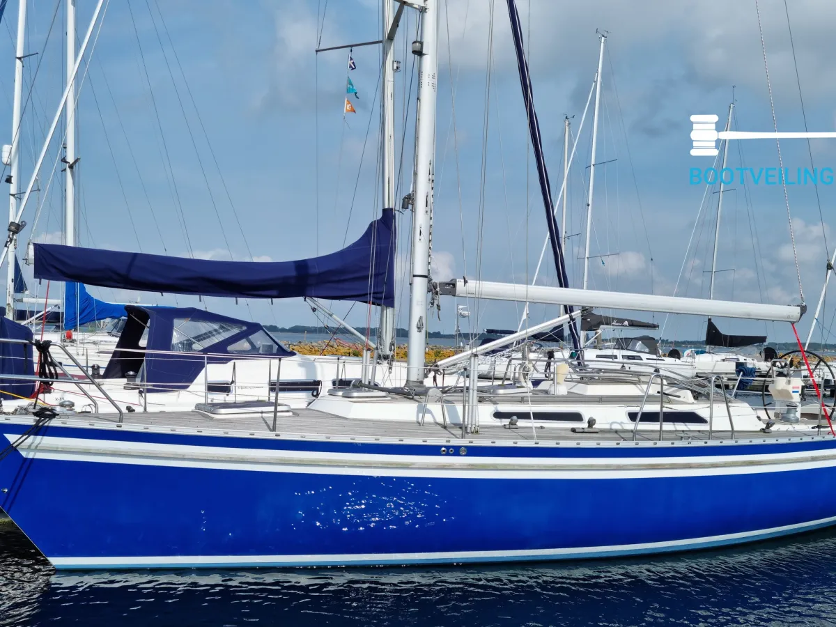 Polyester Sailboat Wasa 370