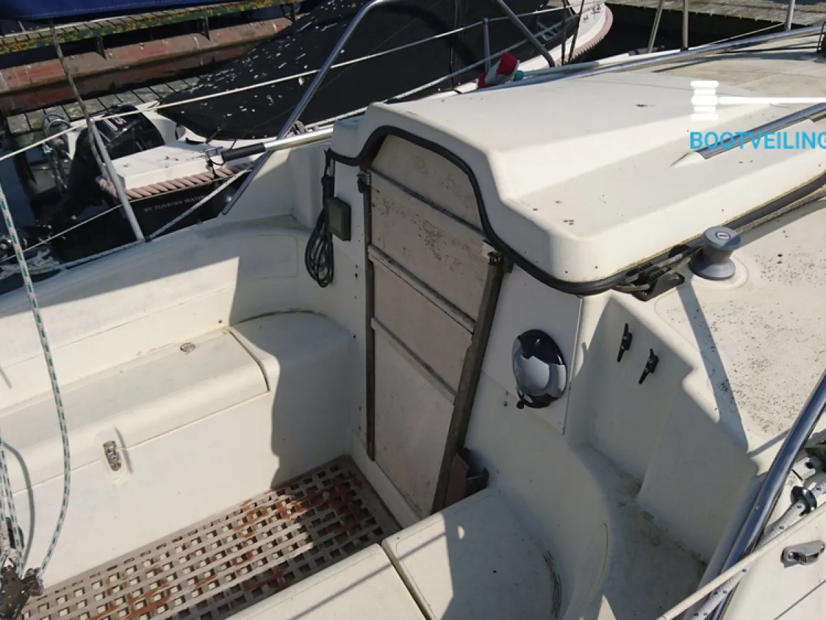 Polyester Sailboat Dehler Delanta 75