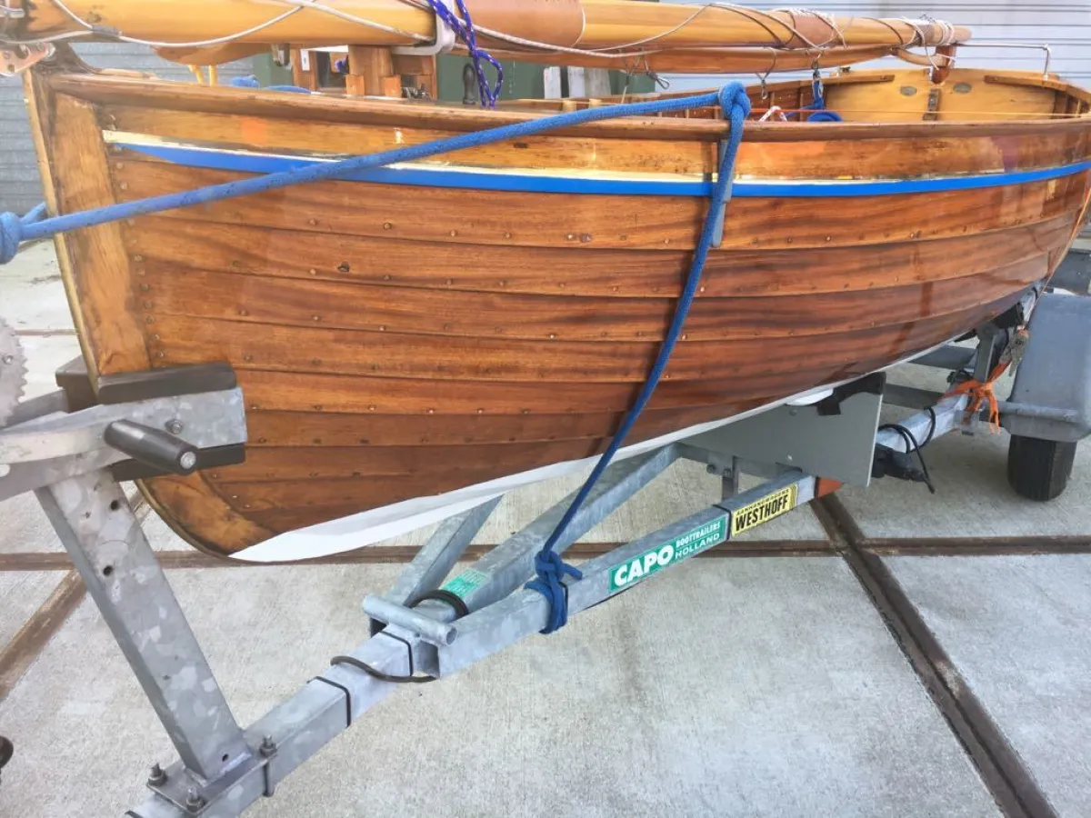 Wood Sailboat Jol 12 VT