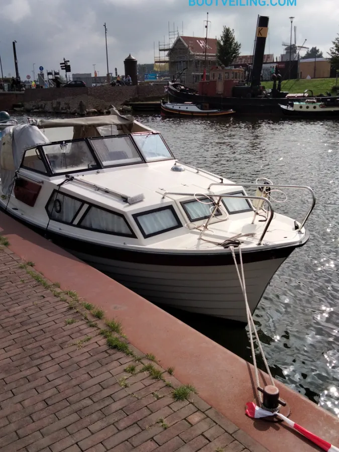 Polyester Motorboat Skagerrak 720