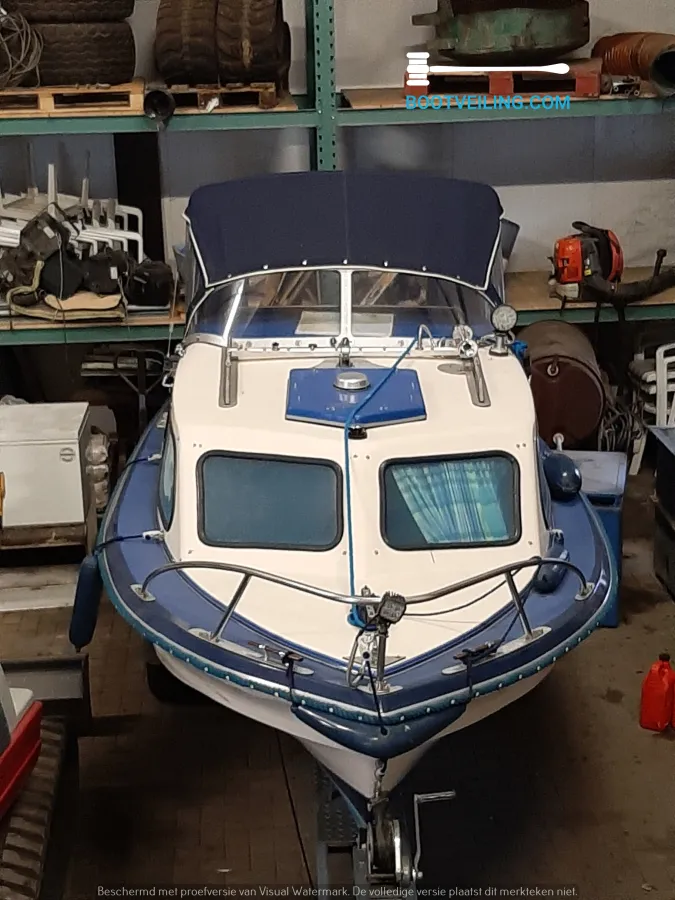 Polyester Motorboat Shetland 535