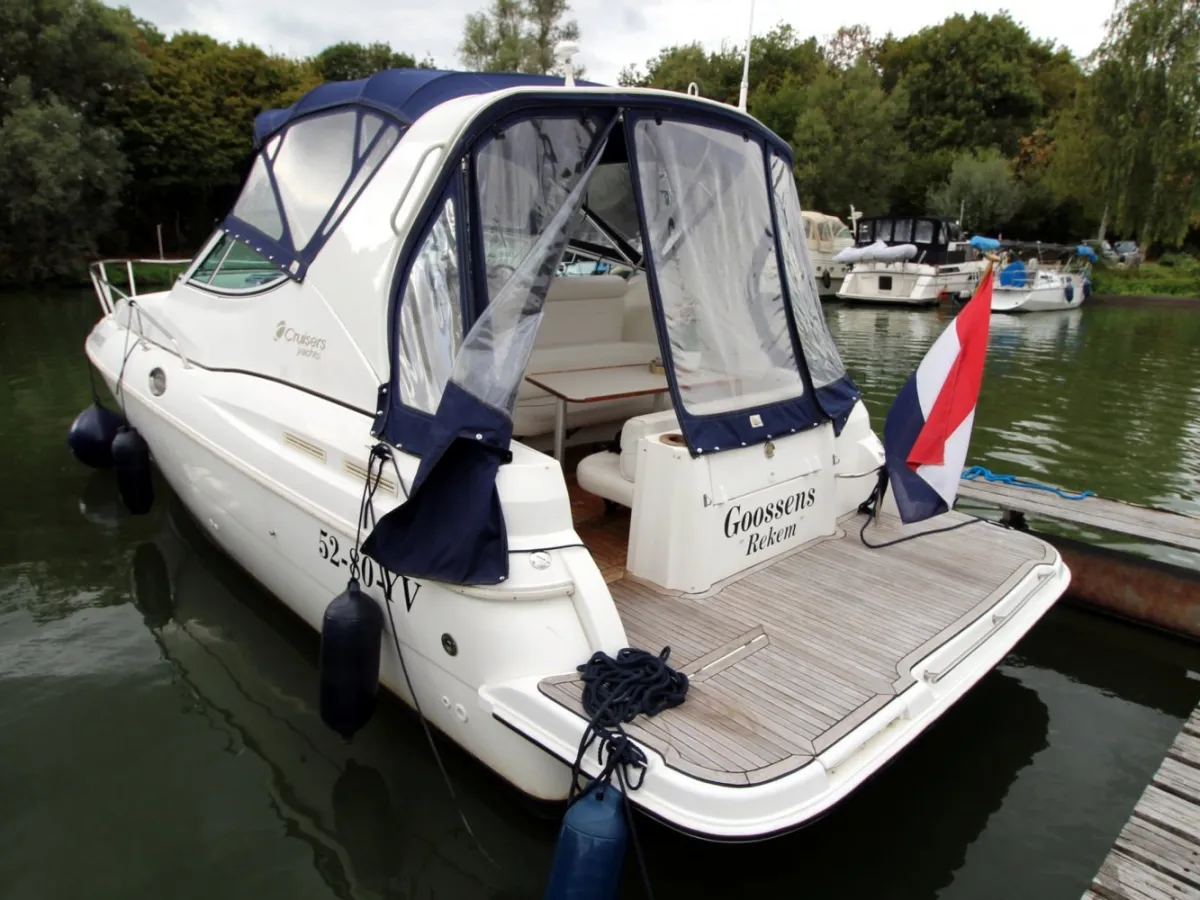 Polyester Motorboat Cruisers Yachts Rouge