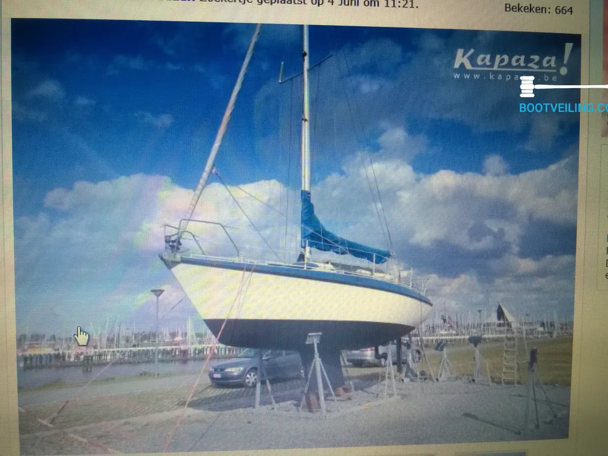 Polyester Sailboat Etap 28