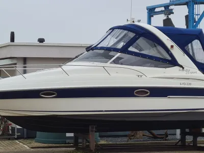 Polyester Speedboat Bavaria 25 Sport Photo 1