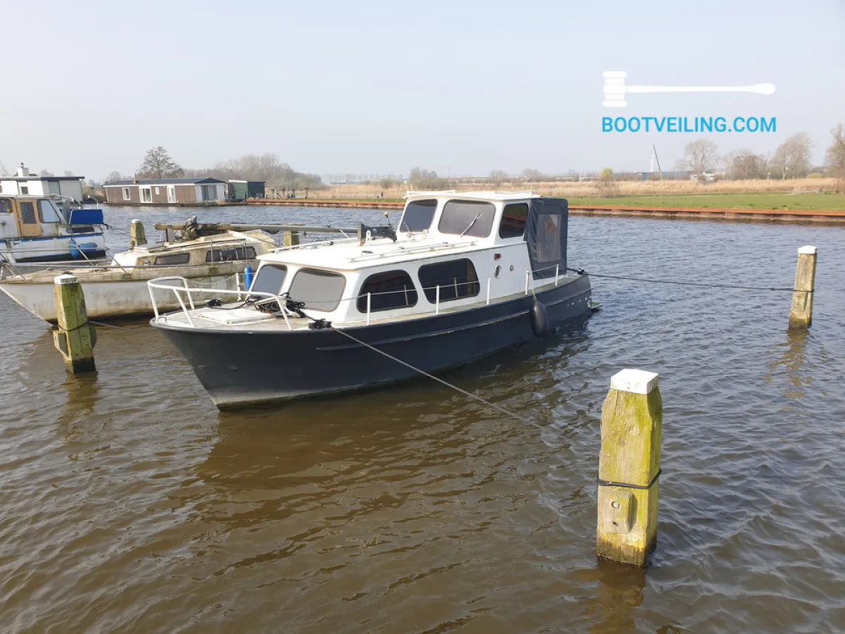 Steel Budgetboat Motorboat 28