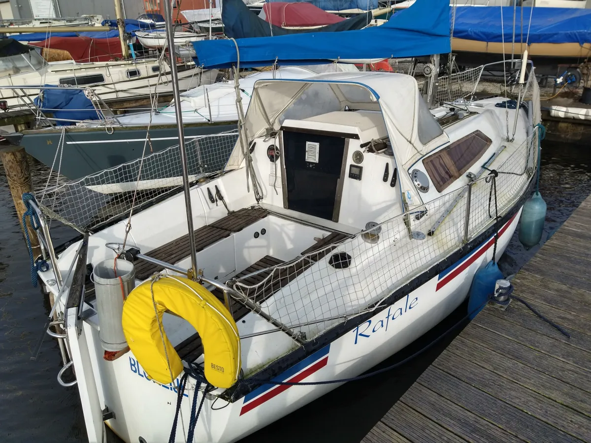 Polyester Sailboat Kelt 760