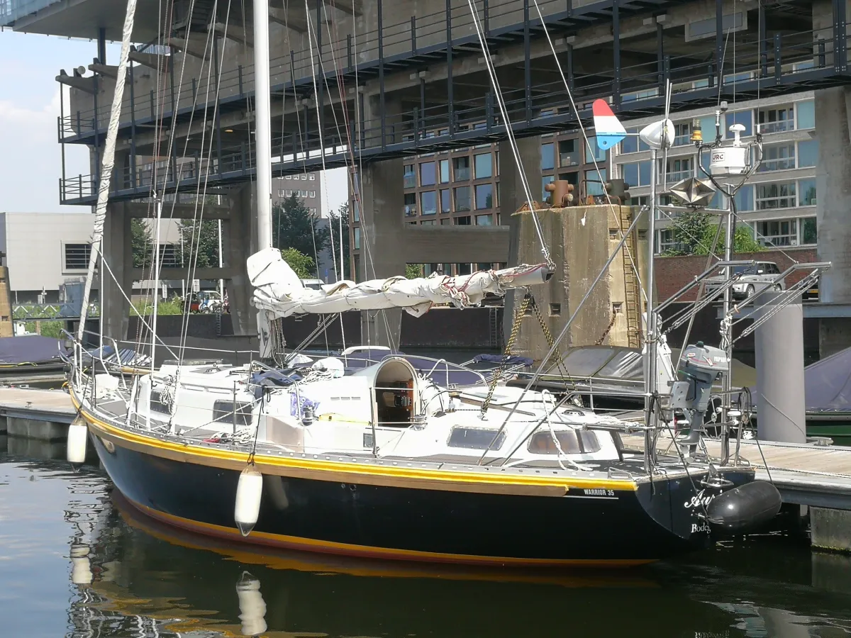 Polyester Sailboat Warrior 35 MKIII