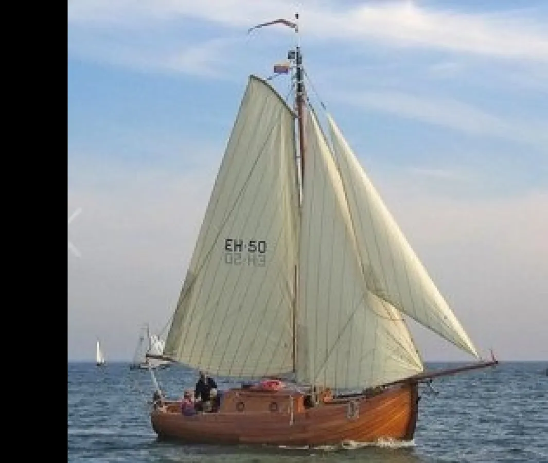 Wood Sailboat Staverse Jol 750