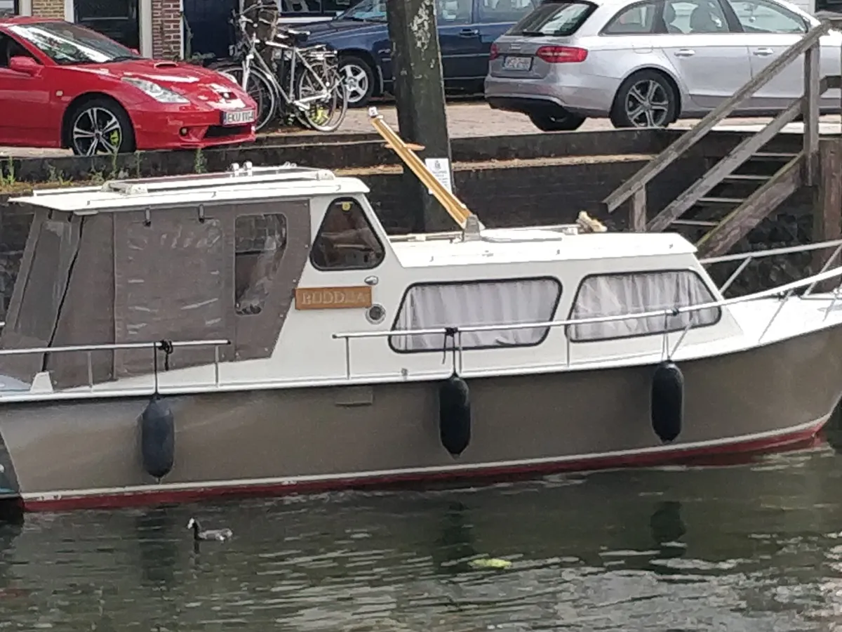 Steel Motorboat Cascaruda 850