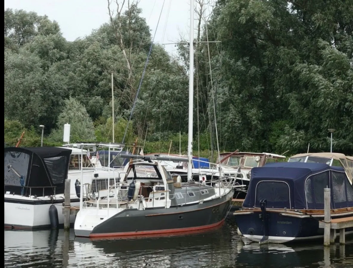 Steel Sailboat Van de Stadt 35