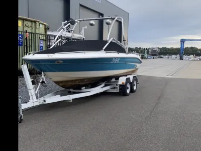 Polyester Speedboat Sea Ray 200 Photo 3