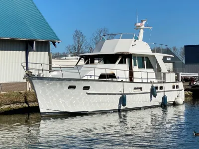 Hatteras 53 Flybridge