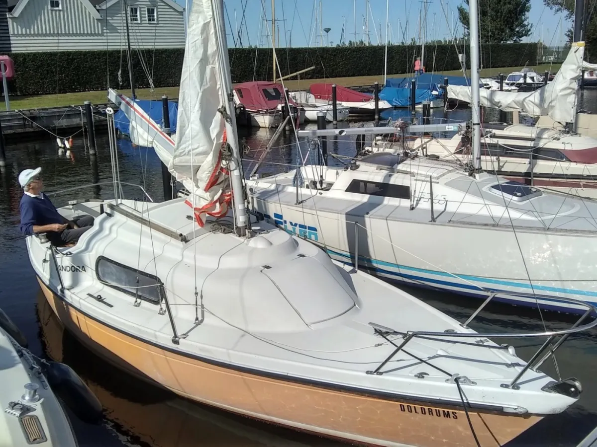 Polyester Sailboat Pandora 700