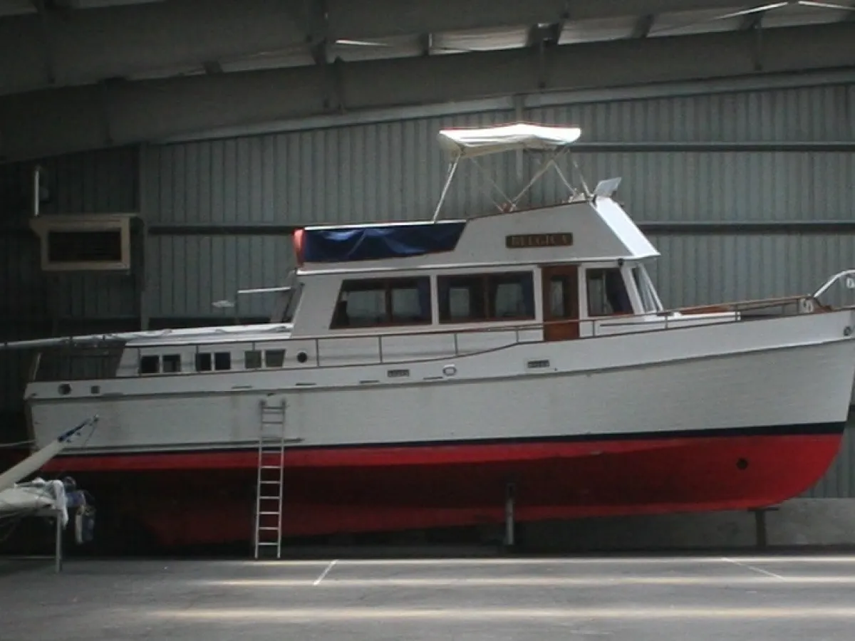 Wood Motorboat Grand Banks 42 Classic