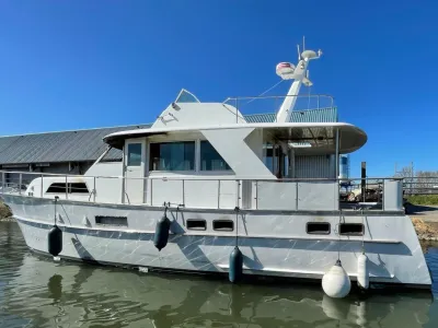 Polyester Motorboat Hatteras 53 Flybridge Photo 38