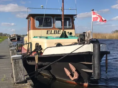 Steel Workboat Tugboat Sleepboot Photo 2