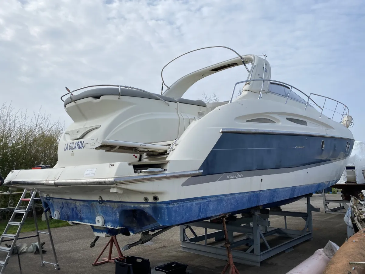 Polyester Motorboat One Off 47 Méditerranée