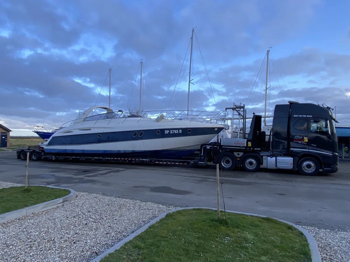 Polyester Motorboat One Off 47 Méditerranée