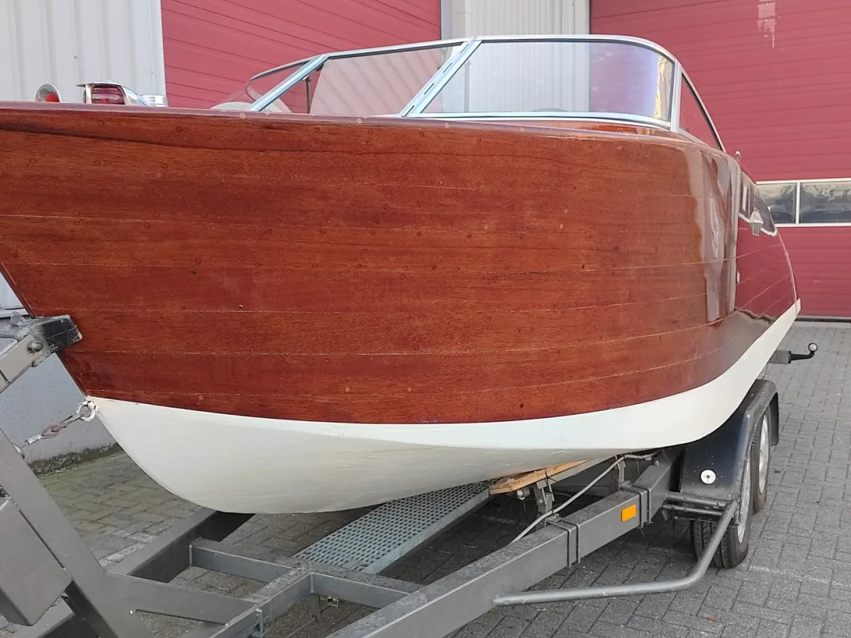 Wood Motorboat One Off Runabout 580