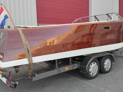 Wood Motorboat One Off Runabout 580 Photo 18