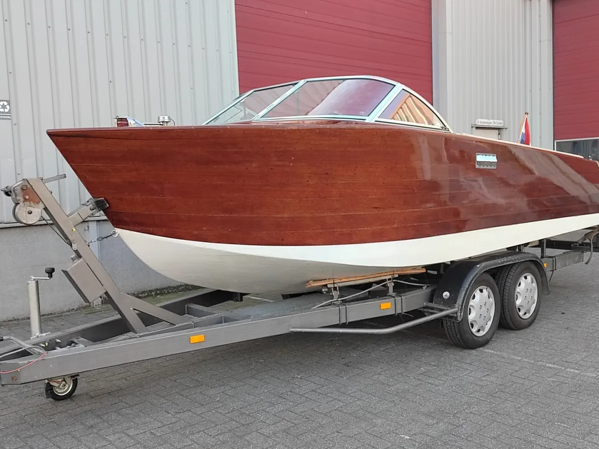 Wood Motorboat One Off Runabout 580