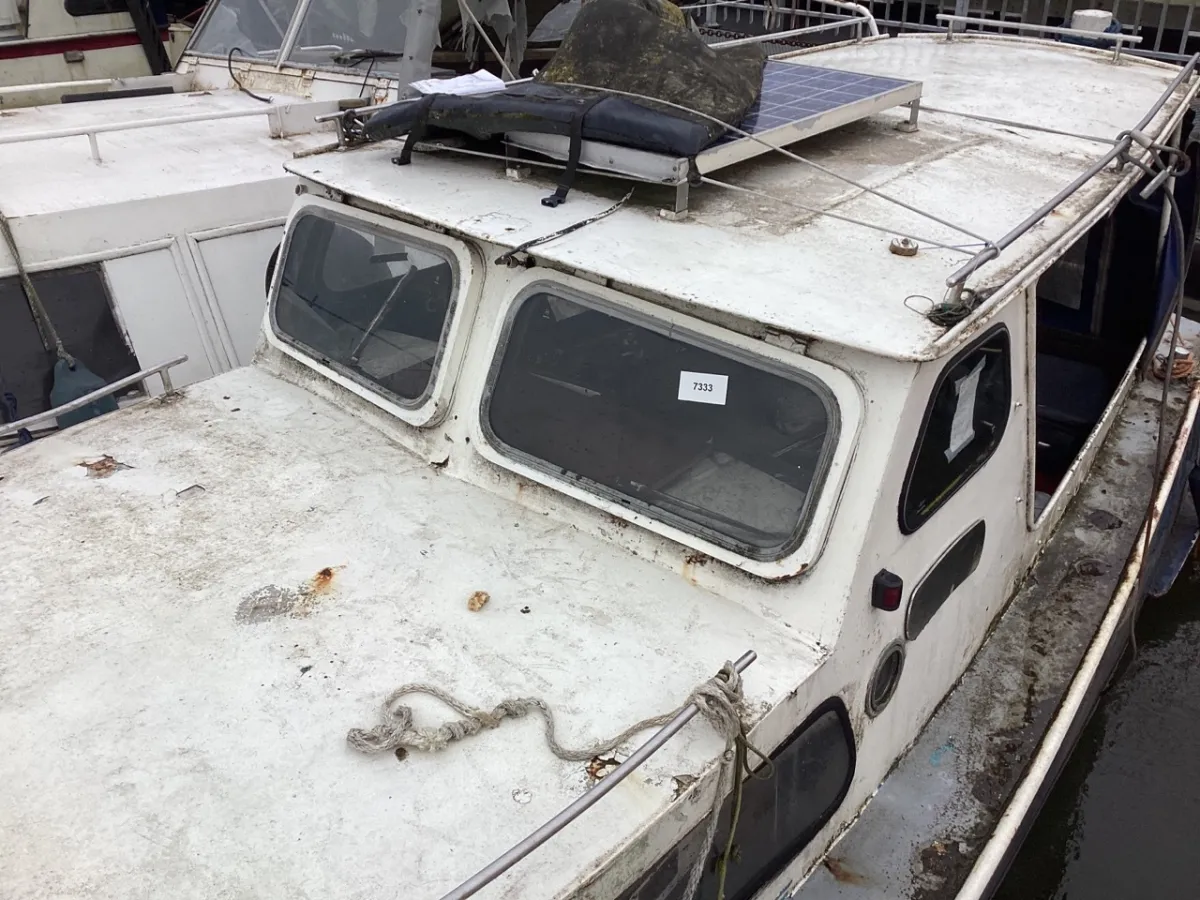 Steel Budgetboat Cabin boat 700