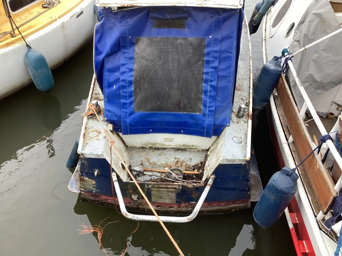 Steel Budgetboat Cabin boat 700