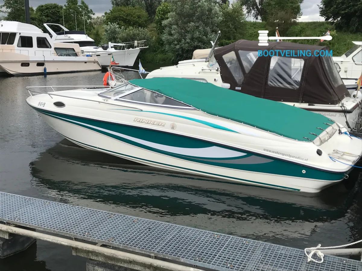 Polyester Speedboat Rinker 232 Captiva