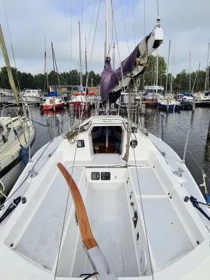 Polyester Sailboat Van de Stadt Dolphin 26 Photo 2