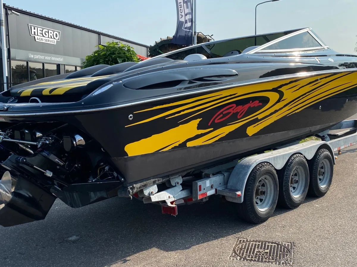 Polyester Speedboat Baja 342