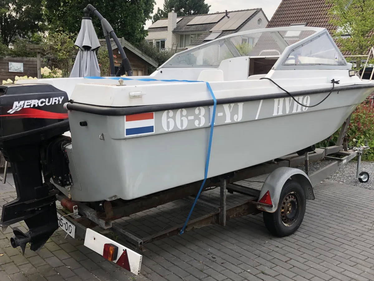 Polyester Speedboat Oldenburg M17