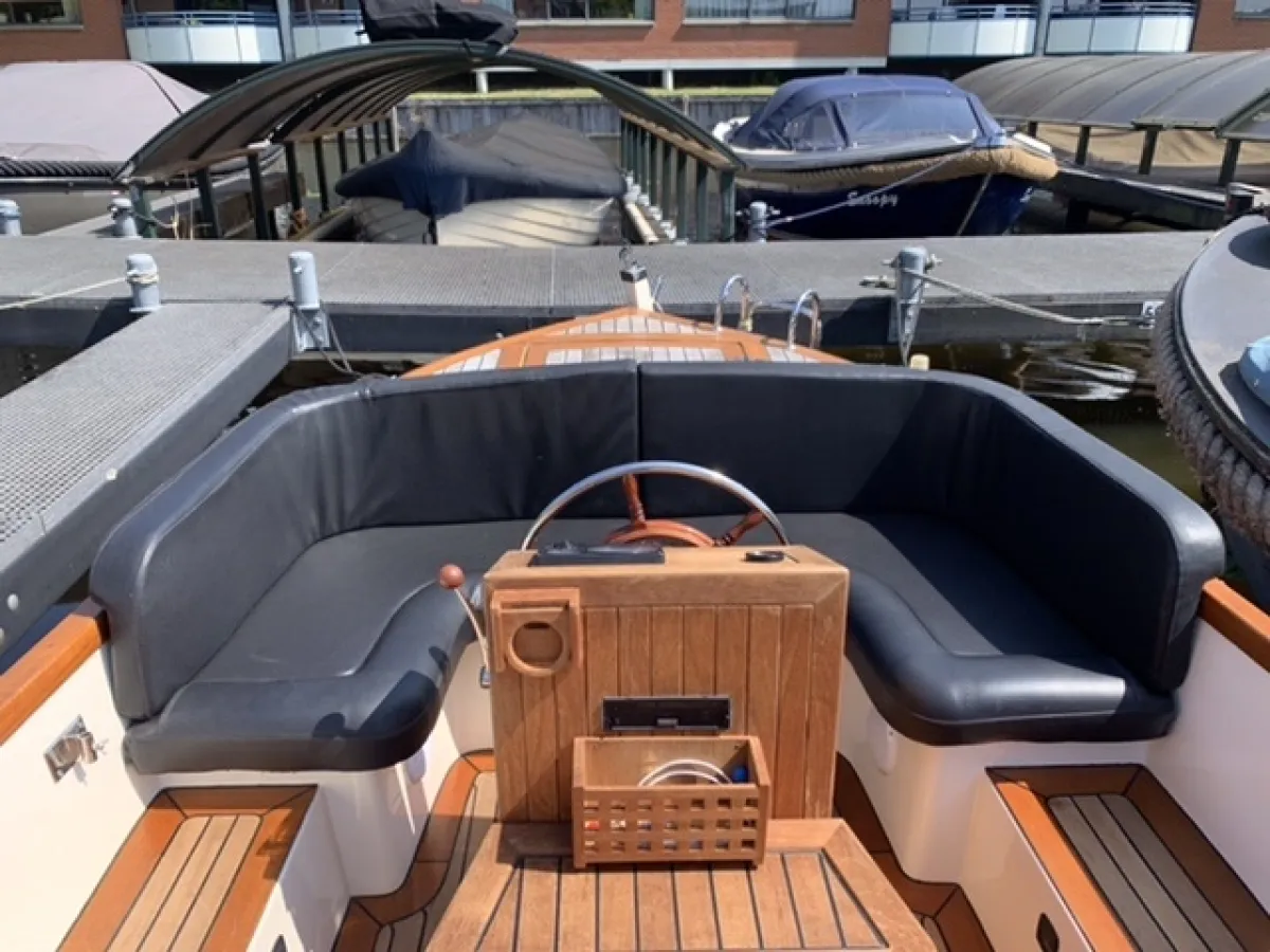 Polyester Sloop Vioolsloep Luxury 630