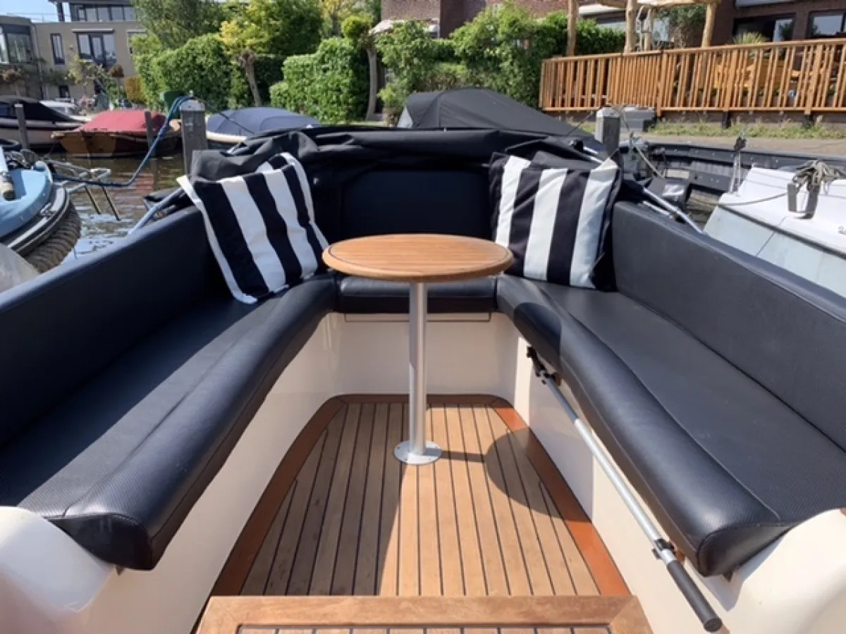 Polyester Sloop Vioolsloep Luxury 630