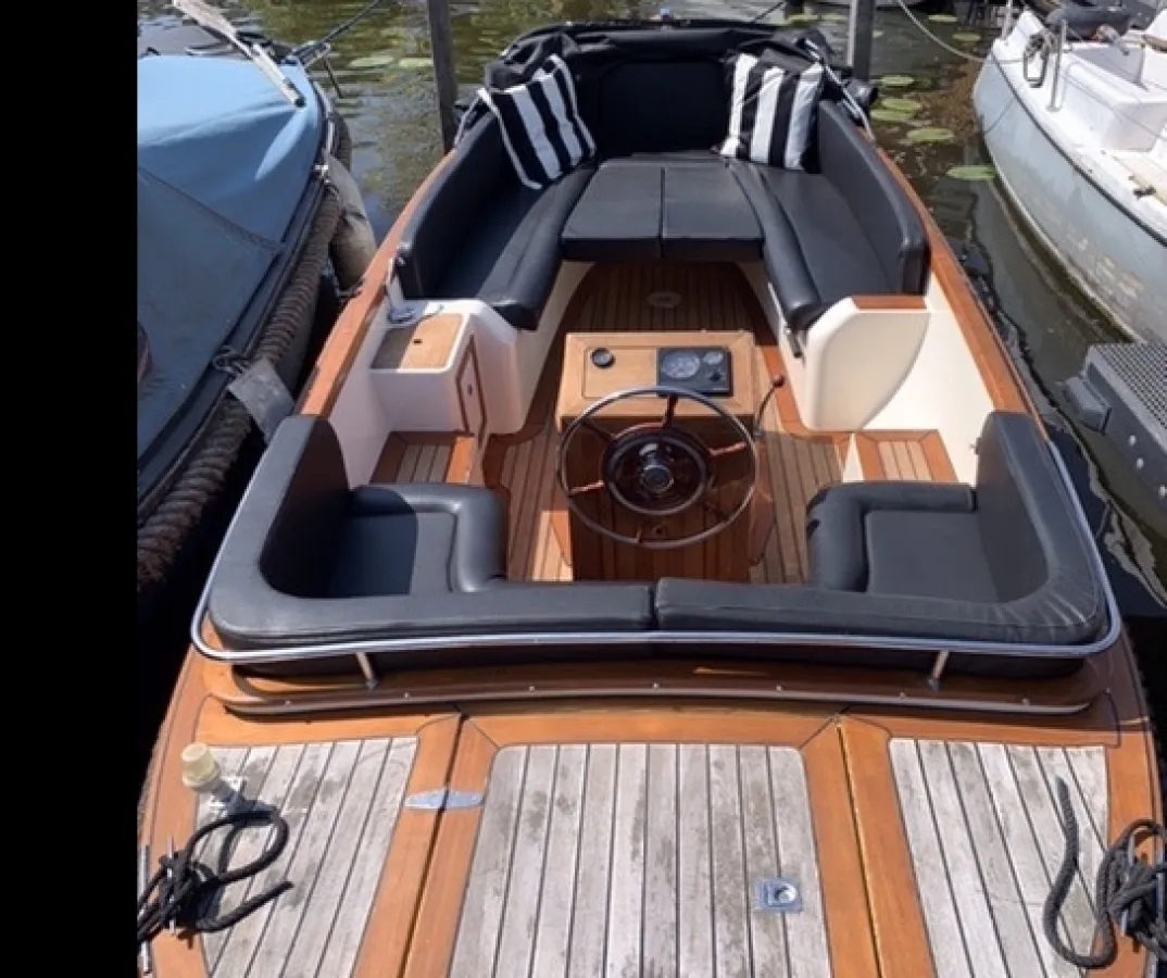 Polyester Sloop Vioolsloep Luxury 630