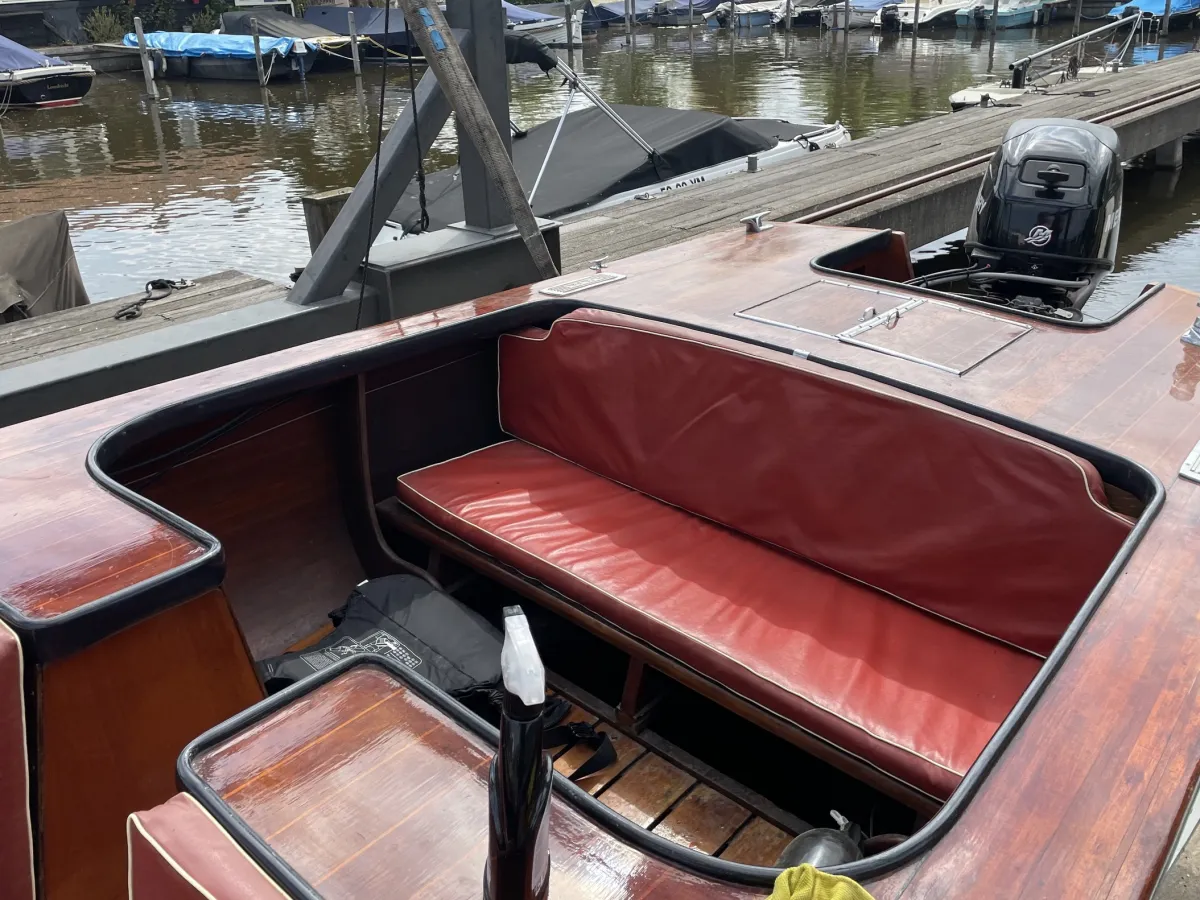 Wood Speedboat Nordson Nereid De Luxe 486