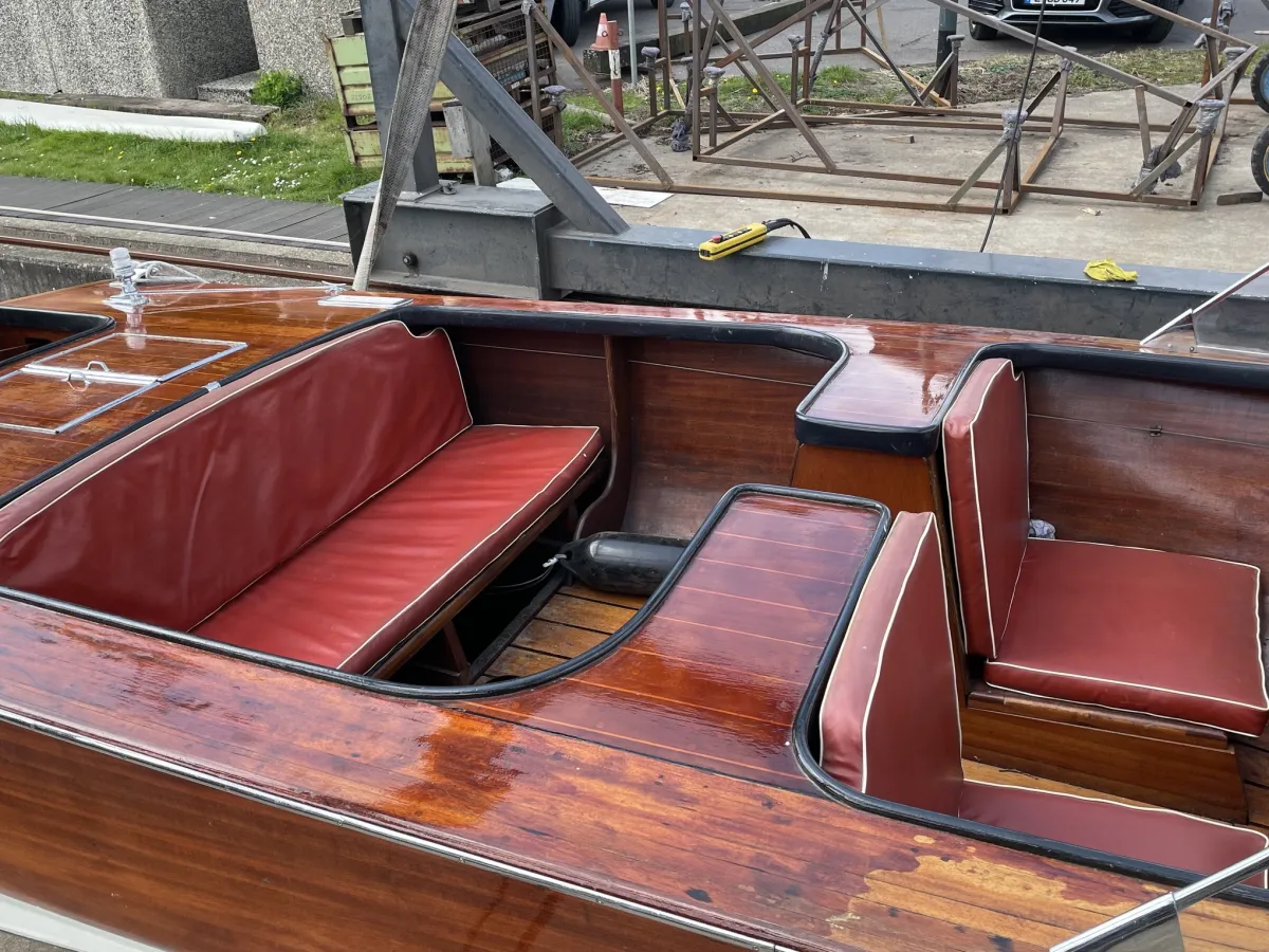 Wood Speedboat Nordson Nereid De Luxe 486