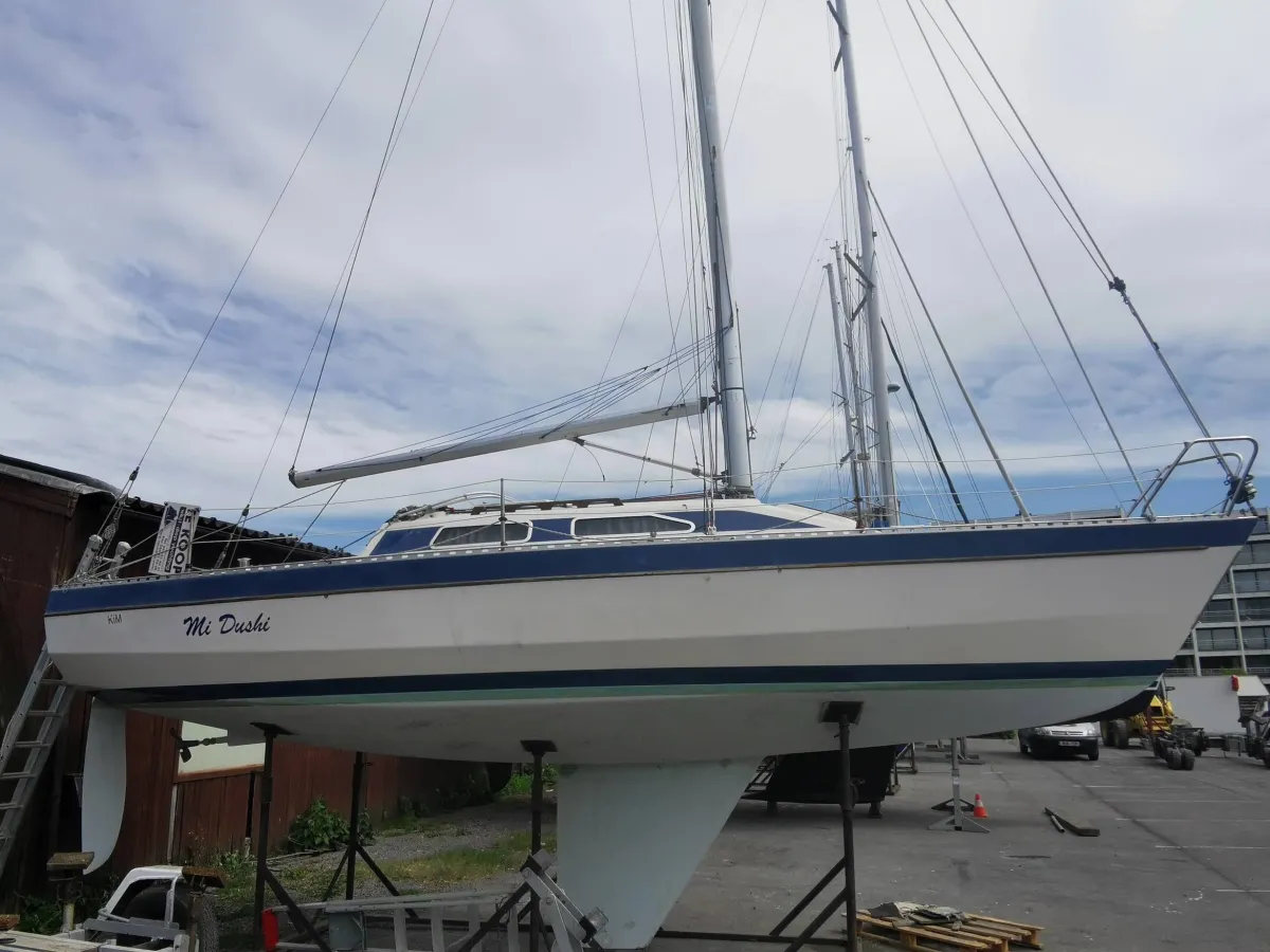 Polyester Sailboat Impala 27