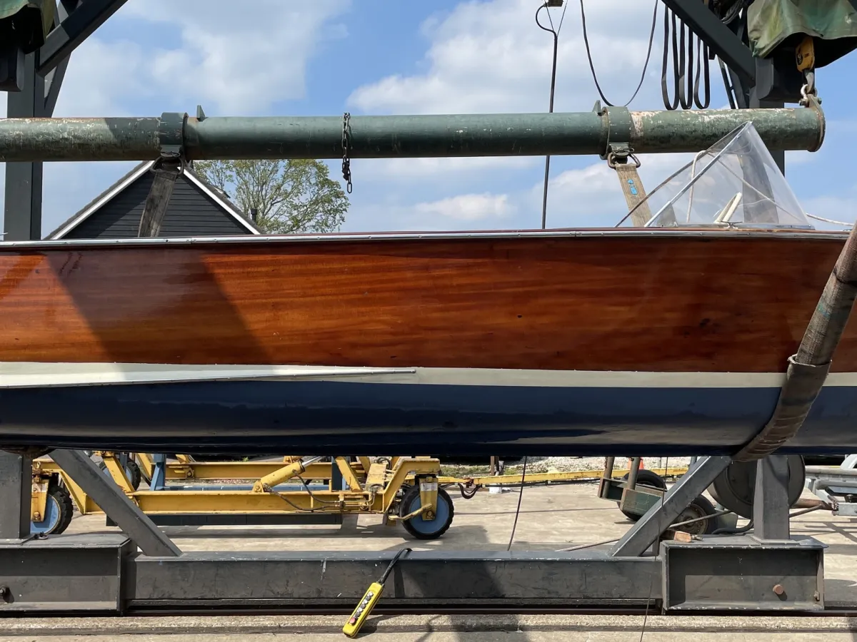 Wood Speedboat Nordson Nereid De Luxe 486