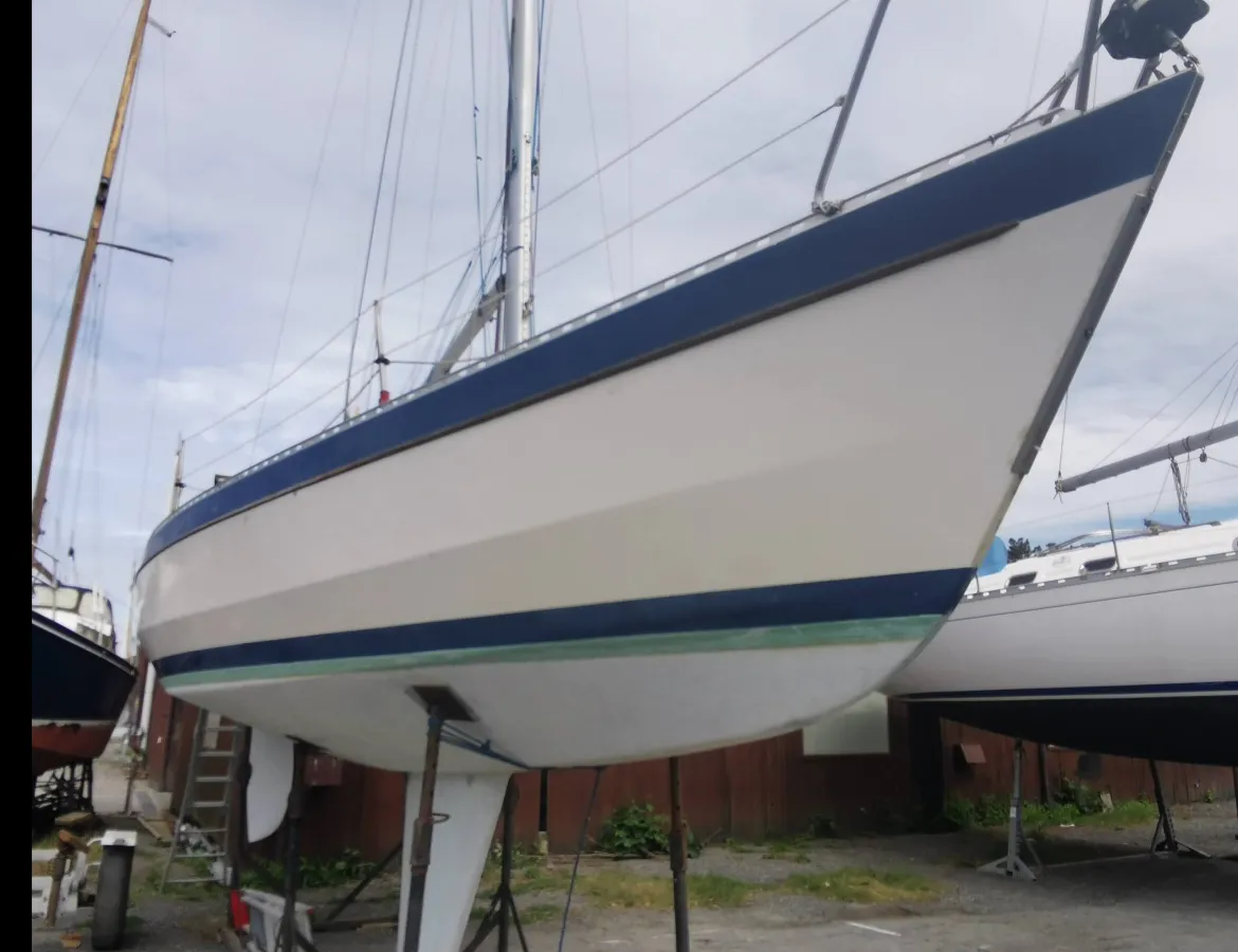 Polyester Sailboat Impala 27