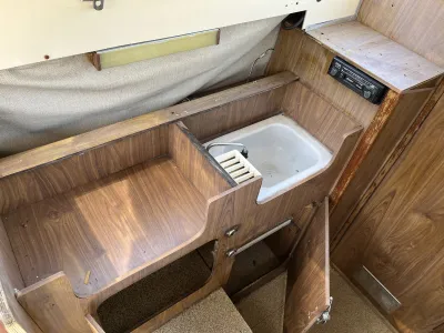 Polyester Motorboat Marex 24 Suncab Photo 19