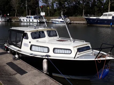 Steel Motorboat Peereboom Kruiser 750 Photo 2