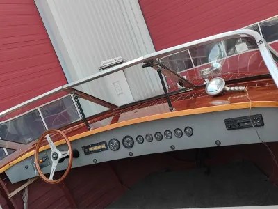 Wood Sloop Runabout 580 Photo 3